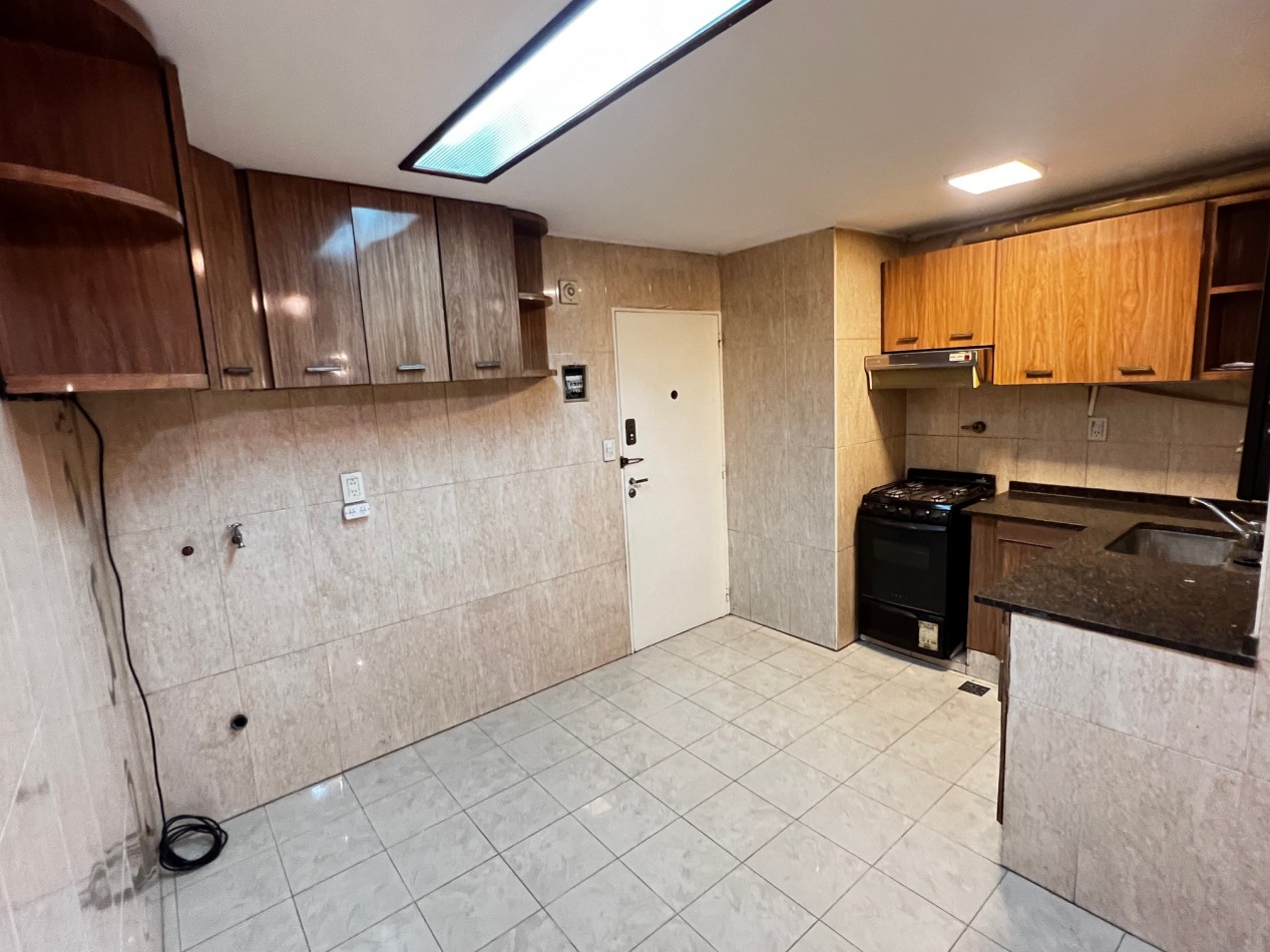Alquiler Palermo Depto 3 Amb+ 2 Baños + Frente Balcon $1.000.000+Exp$160.000