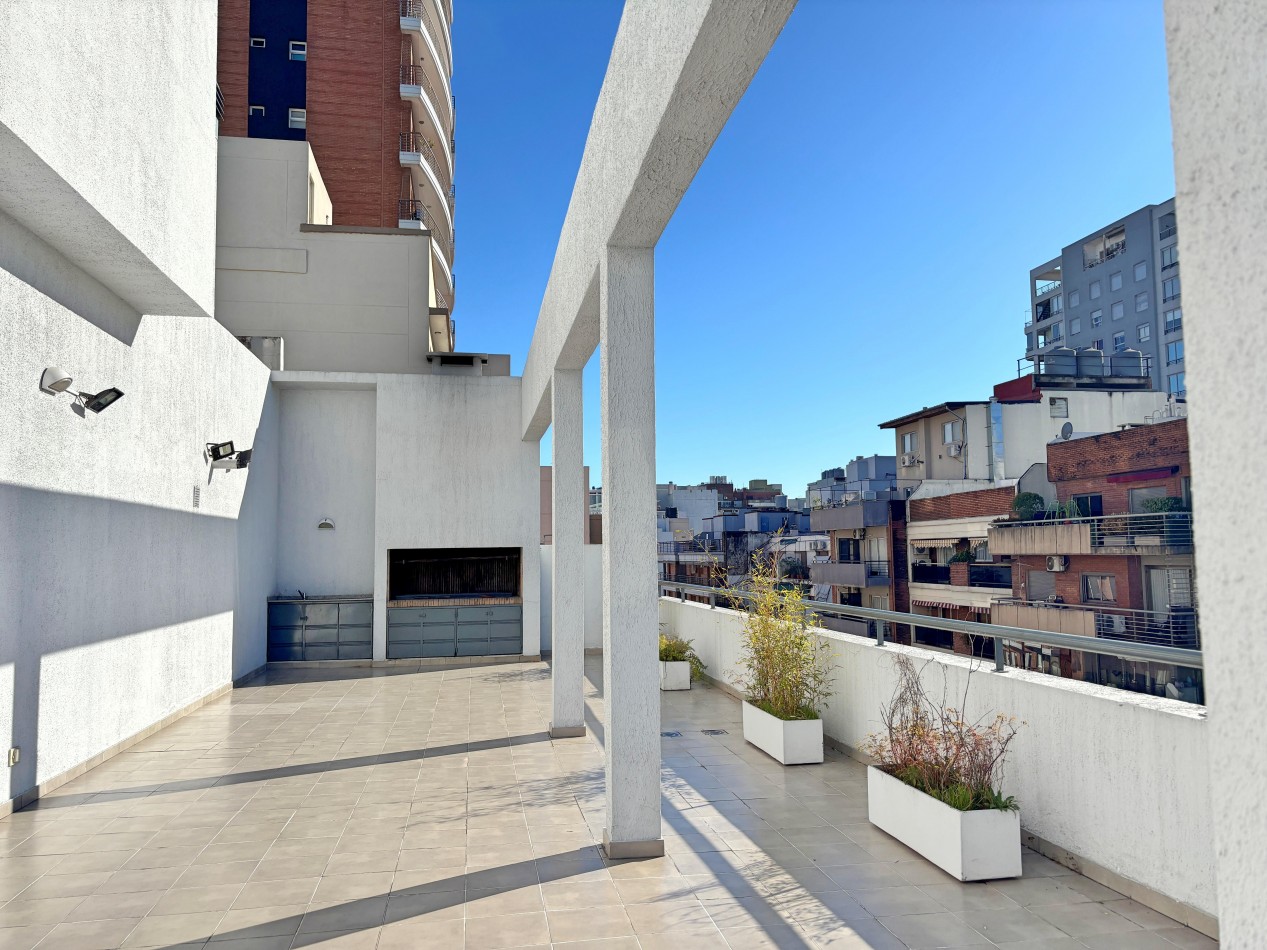 Villa Urquiza a mts Subte Depto 3 amb 2 baños Balcon frente Pileta SUM Parrilla