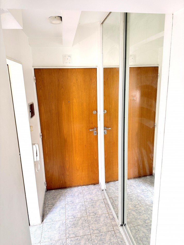 Venta Departamento 2 Ambientes Balcon 52,00m2 u$s78.000 Exp: $175.000