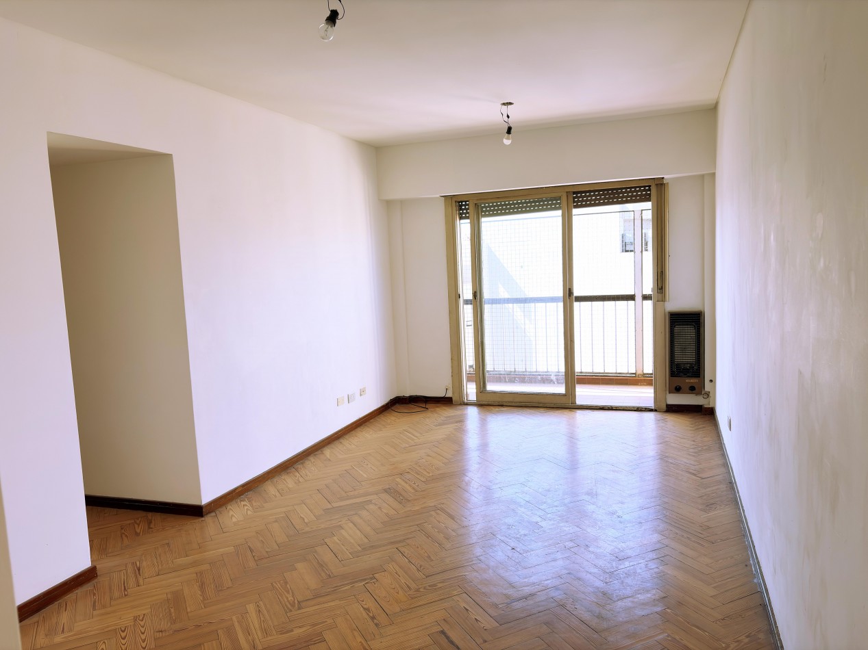 Villa Crespo - Depto 3 Amb Baño y Toil - Balcon Corrido - Estado de Israel al 4300 u$s130.000