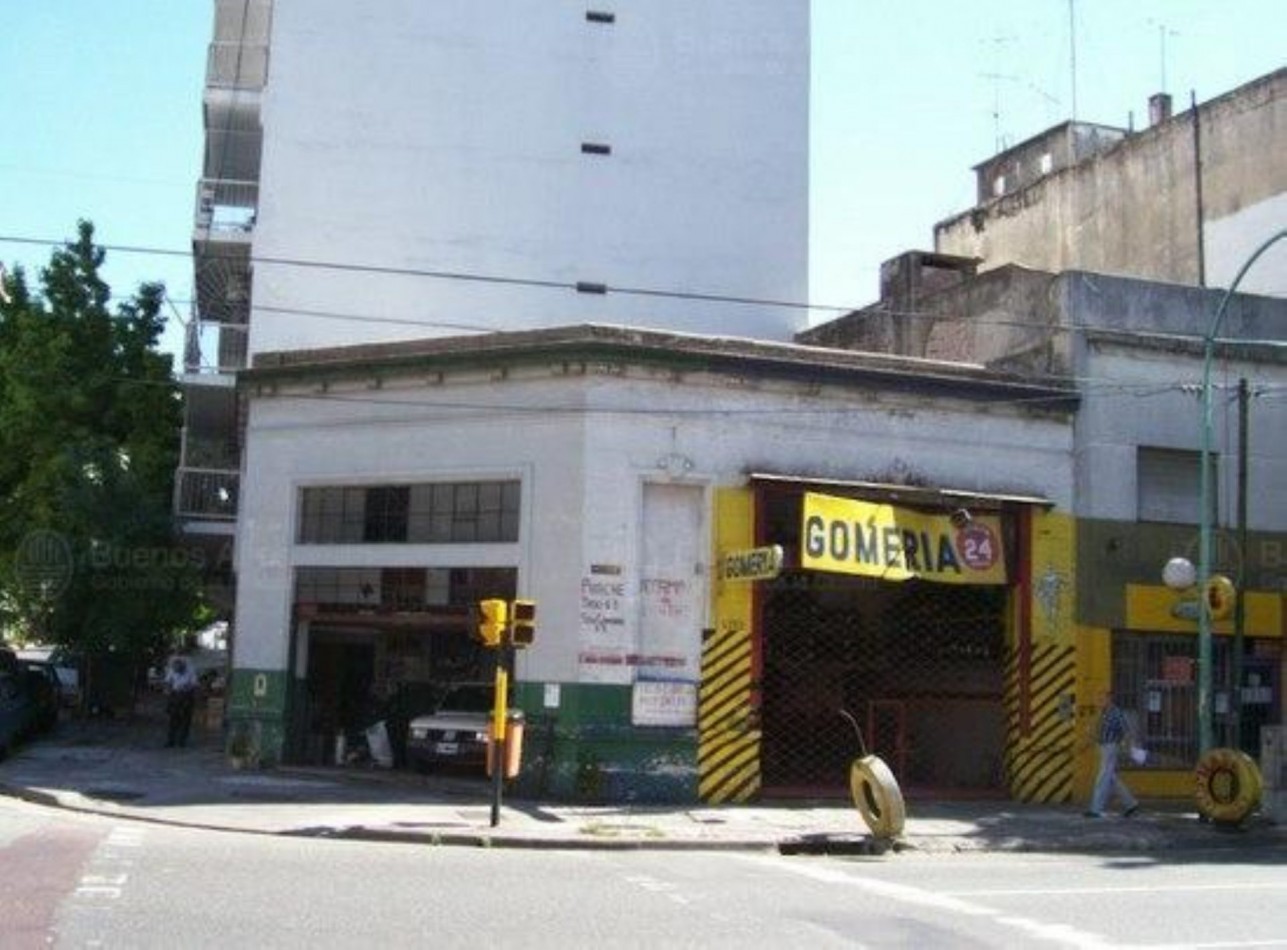 Oportunidad - Terreno Estado de Israel Esquina Pringles U$s450.000 Const: 1300 m² - Vendibles 1000 m²