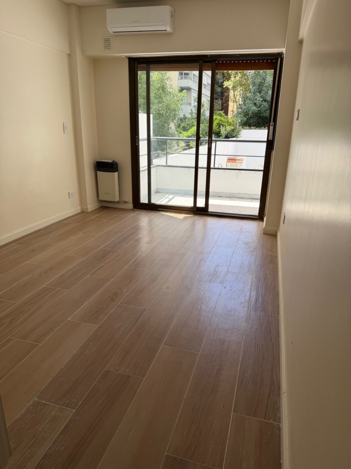 Belgrano u$s 99.000 Monoambiente Balcon Piscina Cochera GAS Mts Subte D