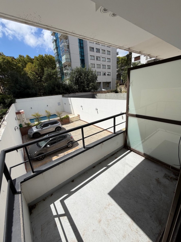 Belgrano u$s 99.000 Monoambiente Balcon Piscina Cochera GAS Mts Subte D