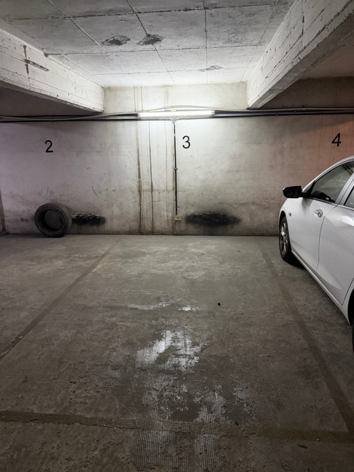 Belgrano u$s 99.000 Monoambiente Balcon Piscina Cochera GAS Mts Subte D