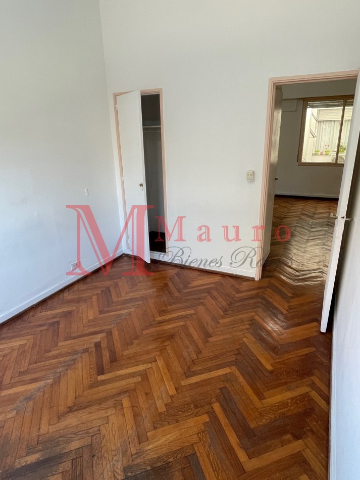 Apto Credito Monserrat Departamento 3 ambientes al Frente u$s98.900