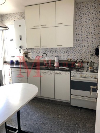 Almagro Departamento 4 Ambientes 75 m² 2 Baños Balcón Todo Luz y Sol m Subte a